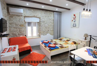 Tanaja studio apartman 2+1